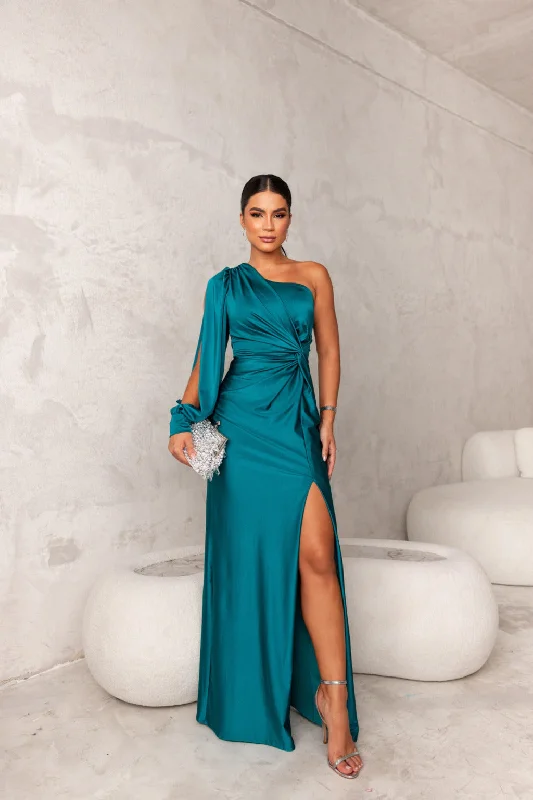 Becca | Elegant Maxi Dress