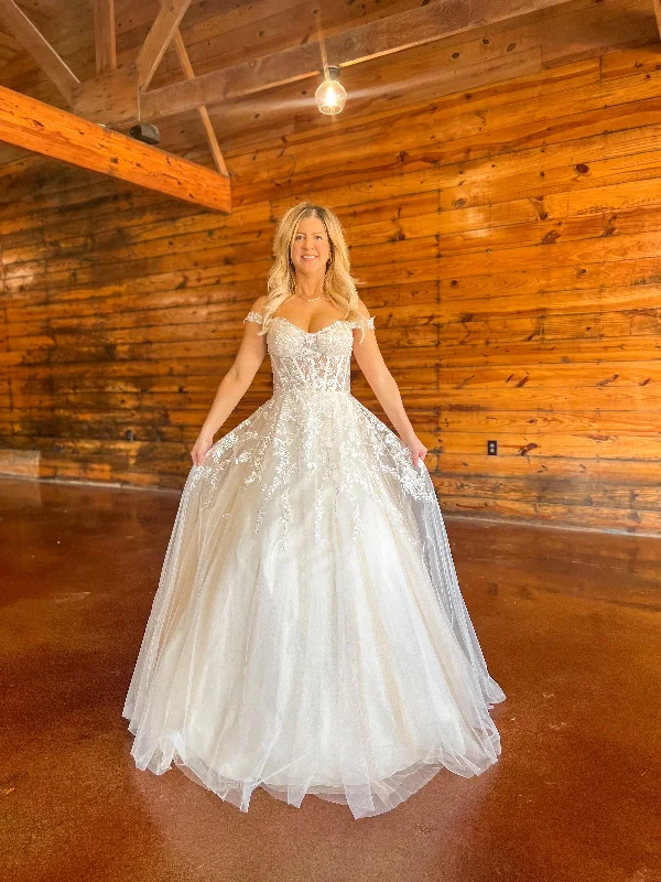 Cynthia Wedding Dress